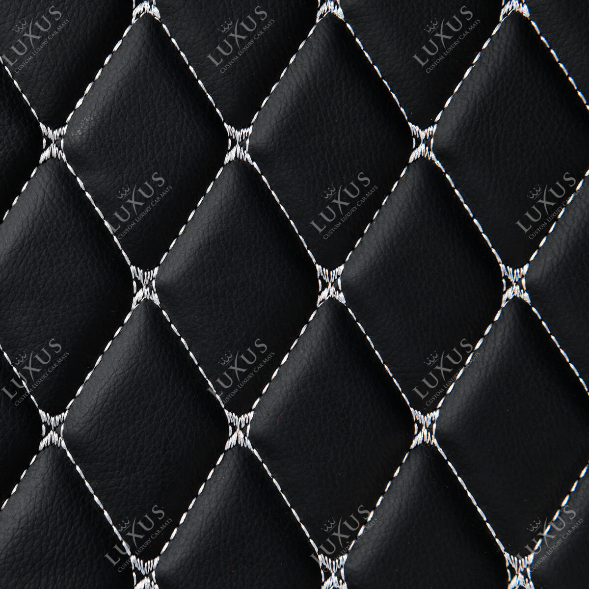 Luxus Car Mats™ - Juego de alfombrillas de lujo con costuras en blanco y negro
